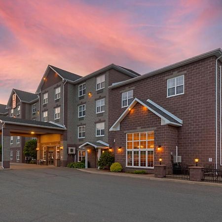 Best Western Plus Fredericton Hotel & Suites Eksteriør billede